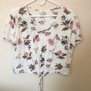 Half sleeve floral blouse